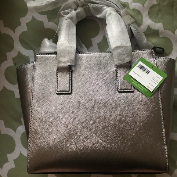 Handbag - Picture 2 of 4